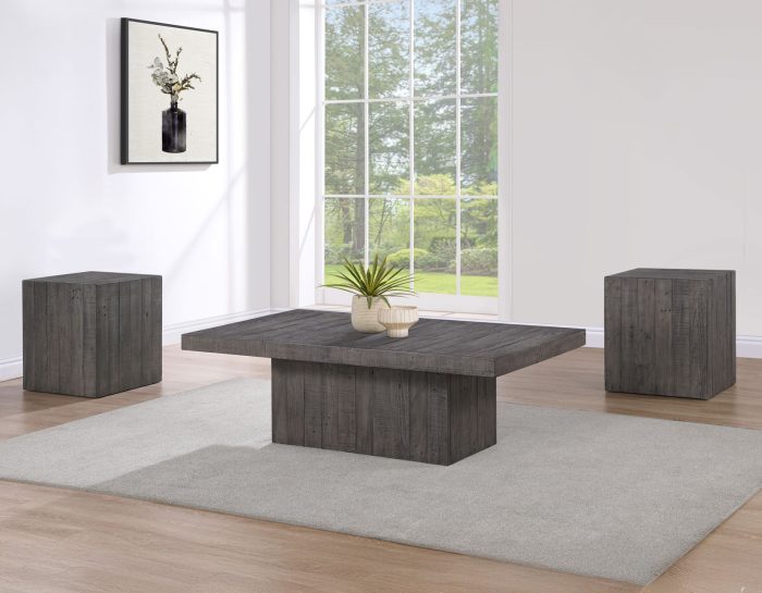 Colson Pine Table Set