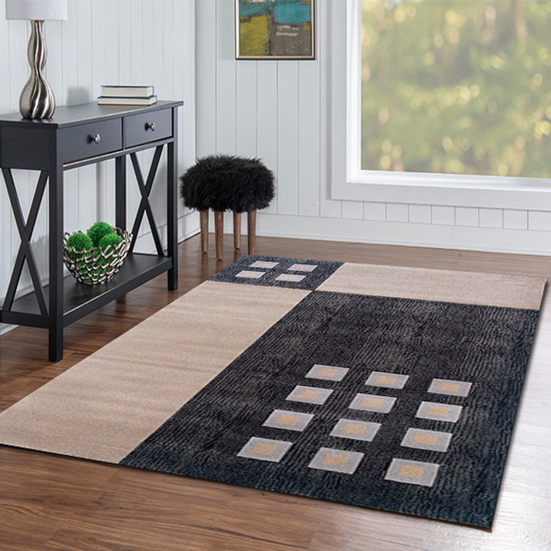 Wallace Black and Ivory